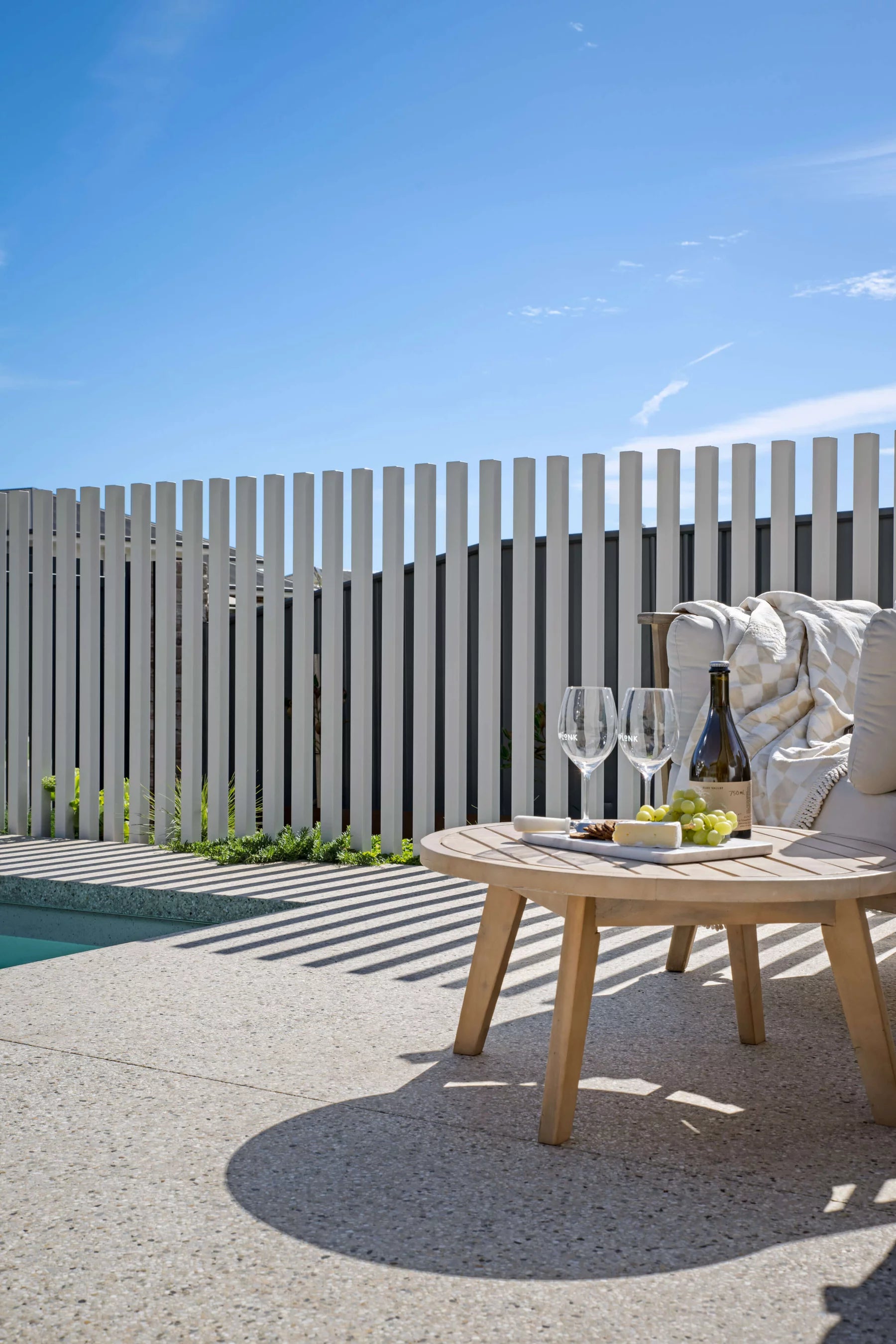 "Contemporary" Vertical Balustrade Fencing