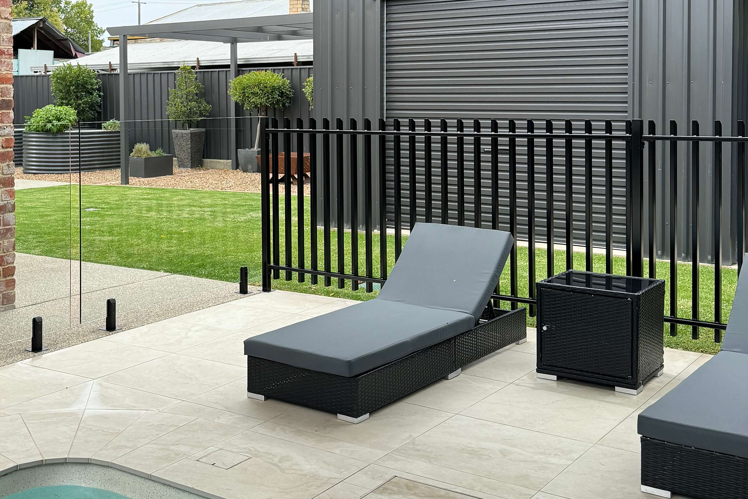 "Blade" Fencing